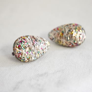 1950s Teardrop Confetti Lucite Clip Earrings 