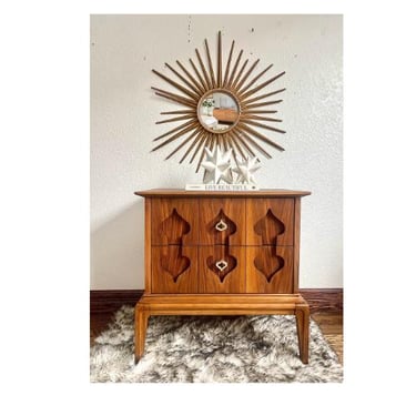 Single Mid Century Modern Baker Furniture Bedside/End Table with Storage/MCM Bedroom Table 