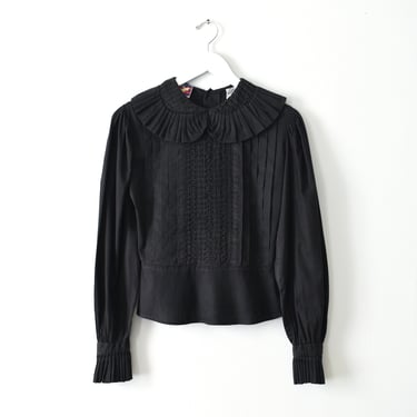 vintage ruffle collar blouse, black button back shirt 