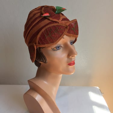 A Revolutionary Fashion - Vintage 1920s Rare Burnt Orange Horsehair Woven Flapper Cloche Hat - Museum Quality 