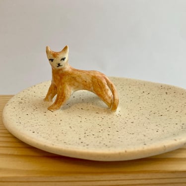 Custom Ceramic Cat Ring Dish| Personalized Kitty Handmade Ring Holder | Hand-painted Jewelry Catchall | Hand-painted Trinket Bowl 