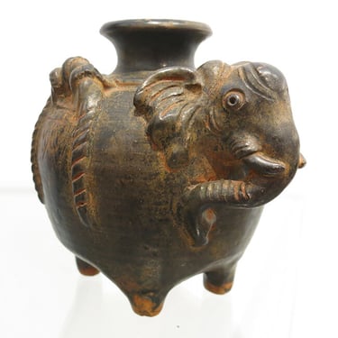 Elephant baluster jar