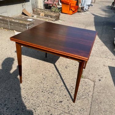 Mid century modern extending dining table 36x36x29&quot; tall extends to 36x72&quot;
