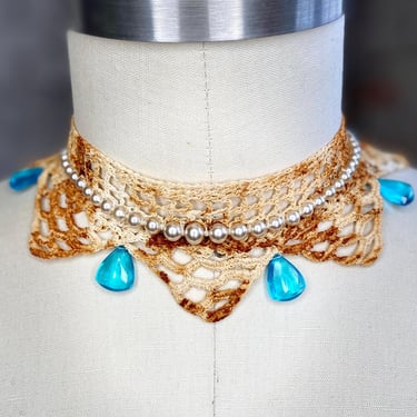 Vintage Lace Choker with Rusting Surface Design and Vintage Beads 