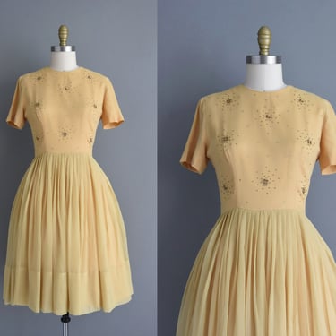 1950s vintage dress | Beautiful Leslie Fay Golden Sparkly Cocktail Dress | Medium | 50s dress 