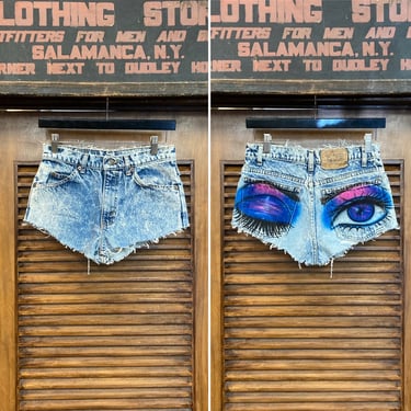 Vintage 1980’s w28 Levi’s Orange Tag Custom Artwork Airbrush Denim Shorts Jeans, Eyeball, 80’s Vintage Clothing 