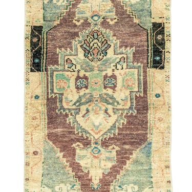 Vintage Turkish Mini Rug No. 689 | 1'7 x 2'11