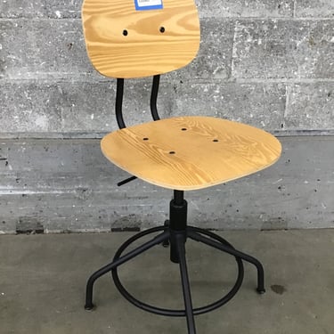 Swivel Office Chair (Seattle)