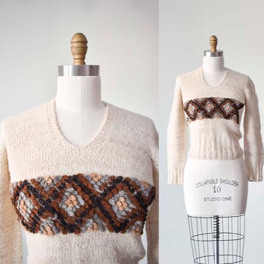 Vintage Alpaca Fur Sweater / V Neck Vintage Sweater / 1970s Pullover Alpaca Fur Sweater Small / 1970s Beige Hand Knit Sweater 