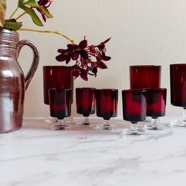 vintage french luminarc red aperitif glasses, set of 5