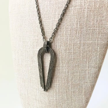 Vintage Textured Silver Pendant Necklace 