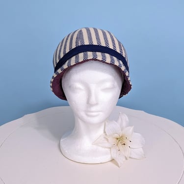 Vintage 1960s Navy and Cream Striped Cloche Hat, Vintage 60s Chic Mod Hat 