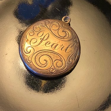 Antique Gold Locket Monogrammed Pearl 