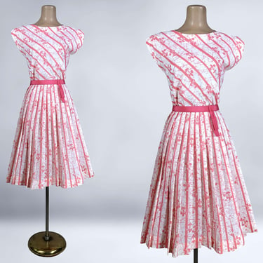 VINTAGE 50s New Look Coral Fleur-De-Lis Print Pleated Dress By R&K Originals 37B/27W | 1950s Full Sweep Belted Striped Dress | VFG 