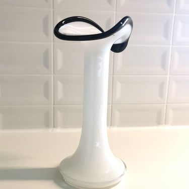 White Glass Vase, Murano Glass, made in 80's in Italy 