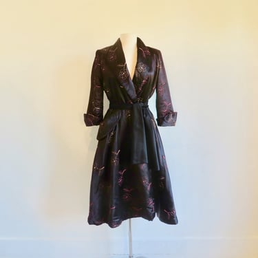 1940's Black Satin Embroidered Quilted Robe Dressing Gown 40's Loungewear Robes WW2 Era Rockabilly Swing 31" Waist size Medium 