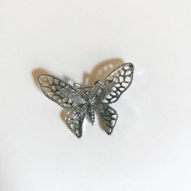 Vintage Sarah Cov Butterfly Brooch Cut-out Lace Style Silvertone Sarah Coventry Signed Lapel Pin Moth Filigree 1980's Costume Insect Jewelry 