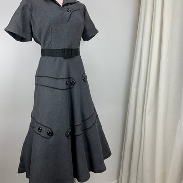 Late 1940 Early 50s Flannel Dress - Rayon Flannel Fabric - Flaring Skirt - Button Detail - Size Medium to Large - 32 Inch Waist 