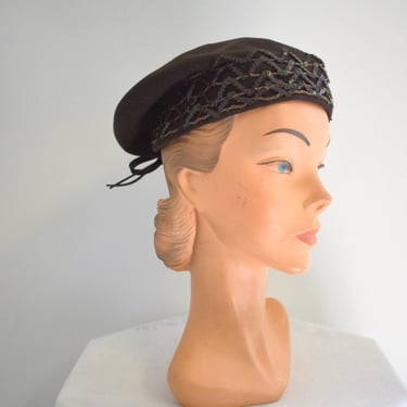 1940s New York Creations/Betmar Brown Wool Felt Hat with Sequins 