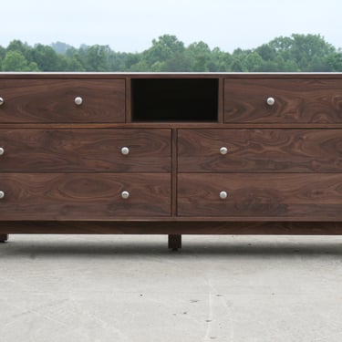 X6320cc *Hardwood 6 Drawer Dresser, Inset Drawers, Cutout Pulls, Flat Panels, 72" wide x 20" deep x 30" tall - natural color 