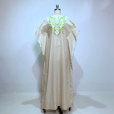Scalloped Embroidered Vintage Caftan