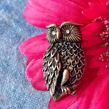 Vintage Owl Brooch, Detailed, 3-D Design, Vintage Jewelry, Owl Pin, 70s 80s 