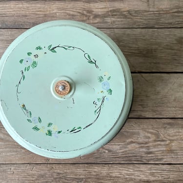 Three Tier Metal Cake Pan Carrier Cover Round Tin Safe | Vintage Green Metal Pan with Lid | Painted | Pie Carrier | Tin Dome Retro Display 