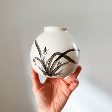 Bamboo Brush Orchid Vase // handmade porcelain ceramic 