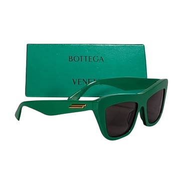Bottega Veneta - Kelly Green Square Sunglasses