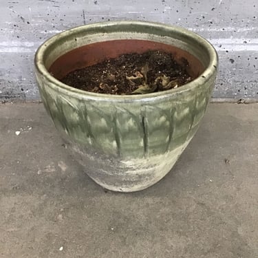 Mossy Green Ceramic Planter (Seattle)