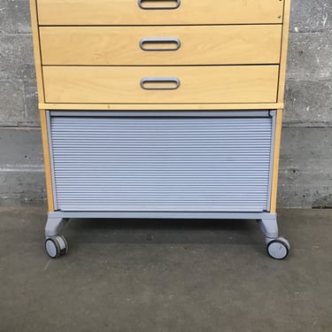 Office Set of Drawers and Filing Cabinet Space (Seattle)