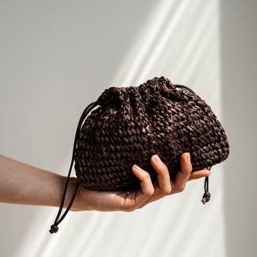 Raffia Pouch Bag, Crochet Raffia Handbag, Short Strap Crossbody, Summer Wrist Bag, Minimal Straw Bag, Mini Bag — The Aster Raffia Pouch 