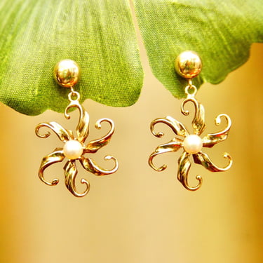 Vintage 14K Gold Pearl Star Flower Dangle Earrings, Gold Drop Studs, Spiraled Flower Design, 4.25mm Pearl, Elegant 585 Jewelry, 1 1/8&amp;quot; L 