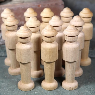 Set of 12 Wooden Toy Soldier Figures | Unfinished Wood Toy Soldiers Great for Crafting | Christmas Crafts | Wood Peg People for Crafting 