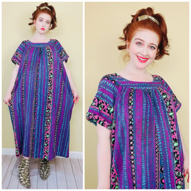 1970s Acrylic Neon Purple Paisley House Dress / 70s Short Sleeve Flora Psychedelic Maxi Dress / One Size 