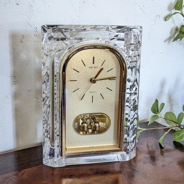 Vintage Seiko Quartz Lead Crystal Mantle Clock with Rotating Pendulum 