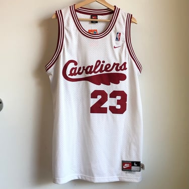 Nike LeBron James Cleveland Cavaliers ‘72 Rewind Swingman Basketball Jersey