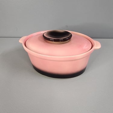 Large Hull USA 36 Pink Lidded Casserole Bowl Pot 