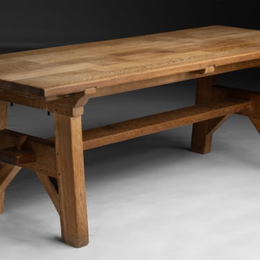 De Puydt Dining Table