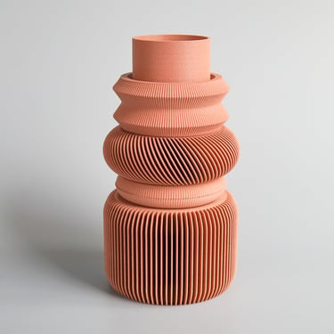 Minimum Design: Modular Wooden NU Vase in Terracotta