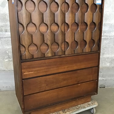 60’s Kroehler Dresser (Seattle)