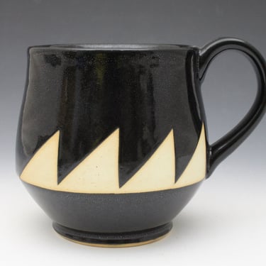 Mug - Black and Orange/Beige Triangles 
