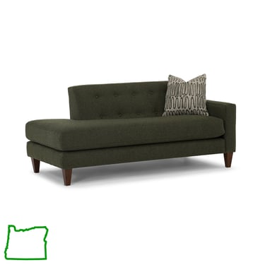 Blazer Chaise Lounge in Spinach (RHF)