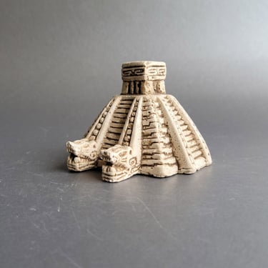 Mayan Pyramid Of Chichen-Itzá Hand carved coral pyramid Mexican paper weight Home office decor 