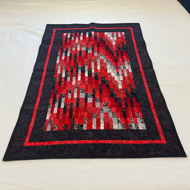 Rhythmn In Red II Wall Hanger Cotton Quilt, Handcrafted Machine Sewn Quilt, Tapestry Quilt, Artistic Quilt, Red Grapes Red and Black Pattern 