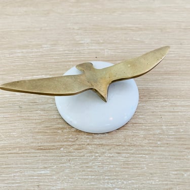 Vintage Mid Century Modern Solid Brass Bird Sculpture on Marble Base Paperweight 