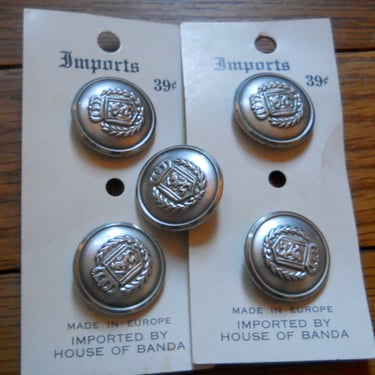 5 French Crested Shield Sweater Buttons, Made in Europe - Plastic Large Button - Sewing Notions - Button Collection - Accessories 