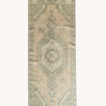 District Loom Vintage Turkish Anatolian Runner Rug No. 369 | 2'5 x 7'5