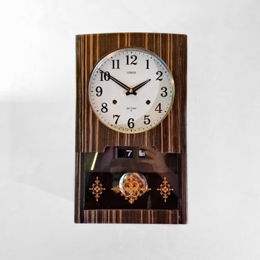 Lorus Seiko 30 Day & Date Wood Veneer Mechanical Gong Japanese Timepiece Mid Century Retro 