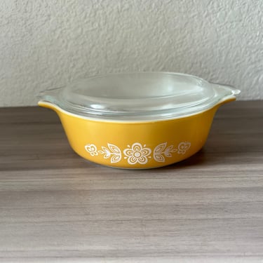 Vintage Pyrex Butterfly Gold casserole #471-B 500 ml casserole dish with lid 